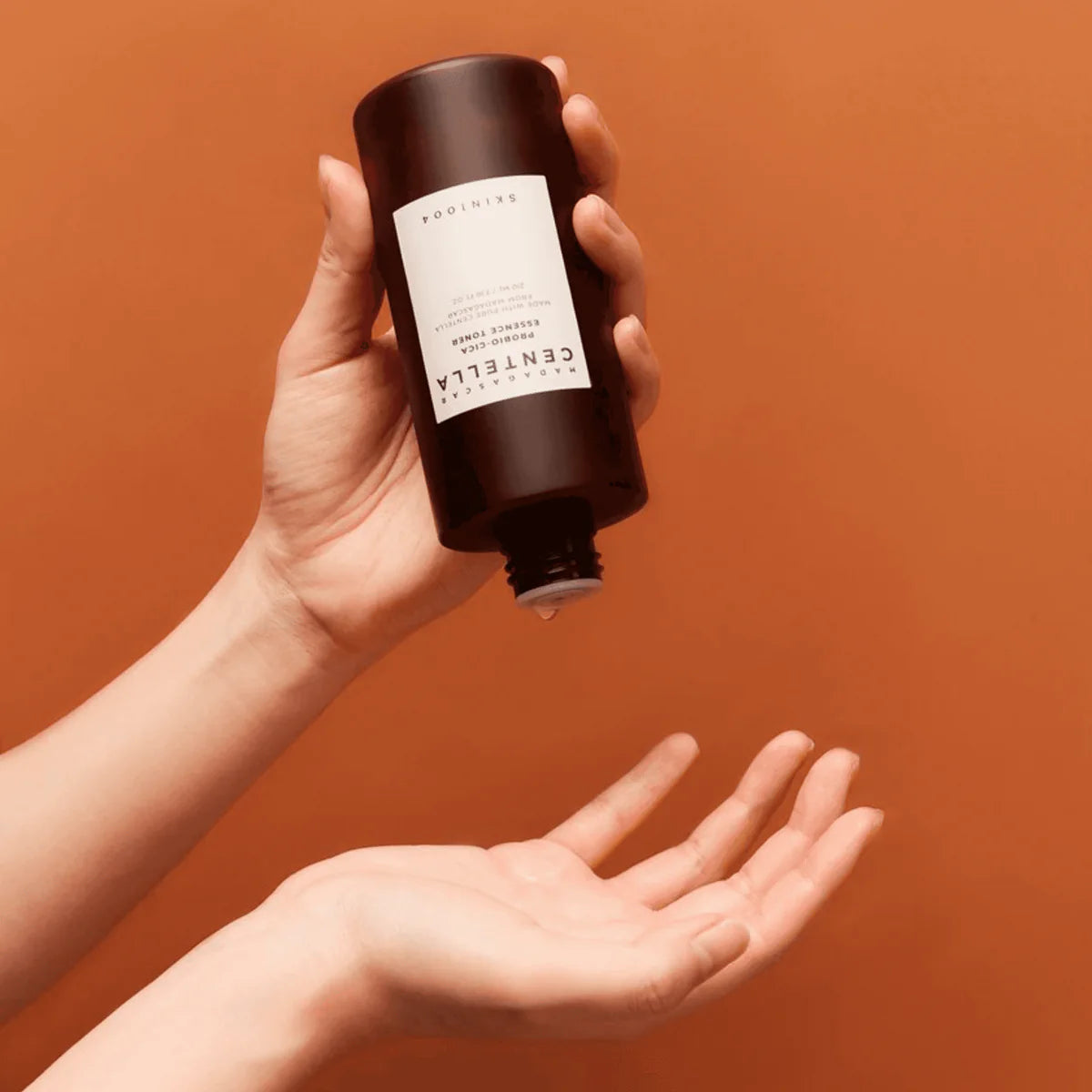 Madagascar Centella Probio-Cica Essence Toner (210ml)