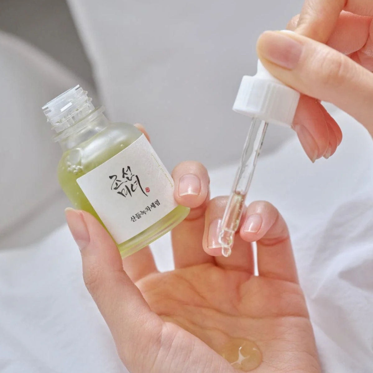 Calming Serum (Green Tea + Panthenol) (30 ml)