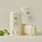 Matte sun stick : Mugwort + Camellia SPF50+ PA++++ (18g)