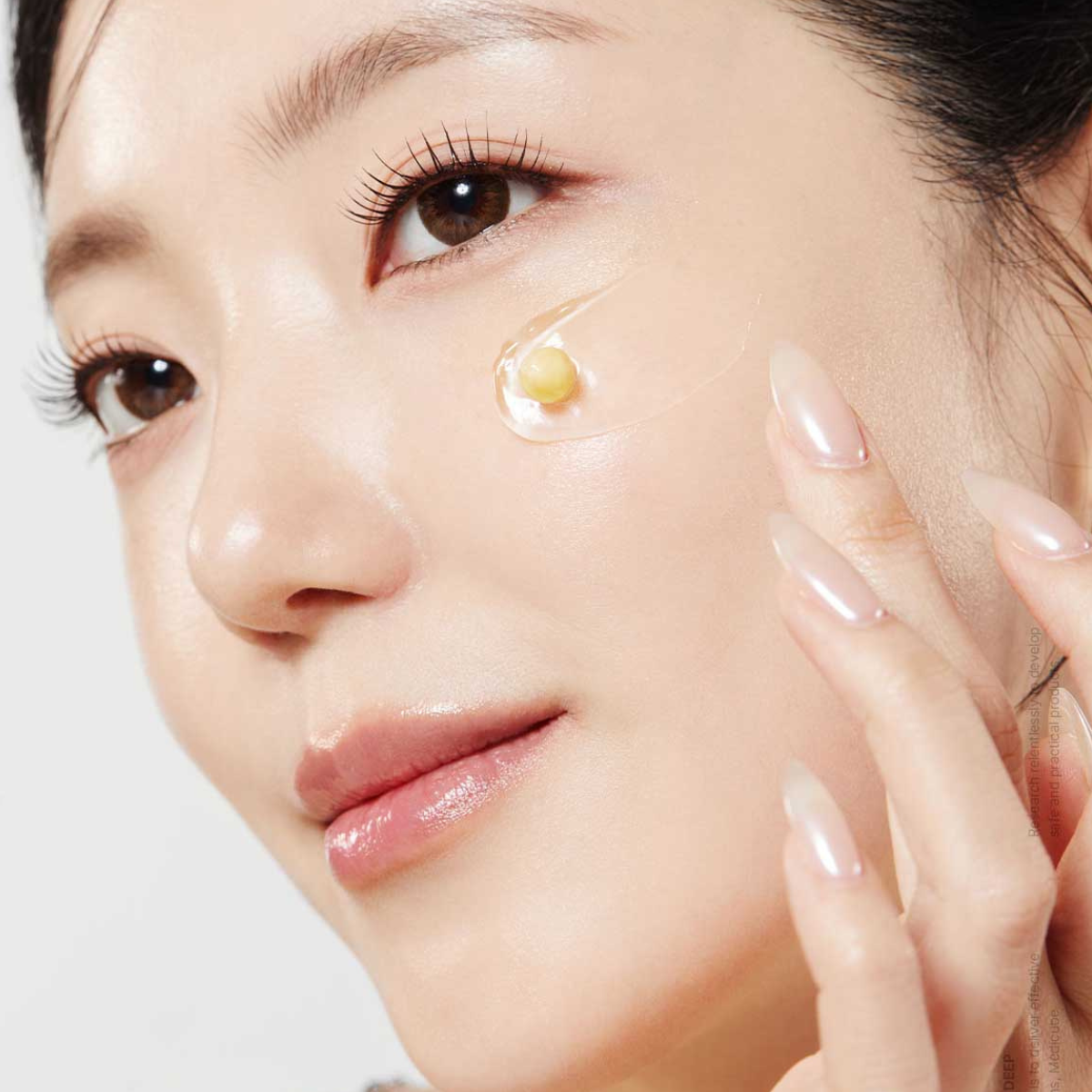 Deep Vita C Capsule Cream (55g)