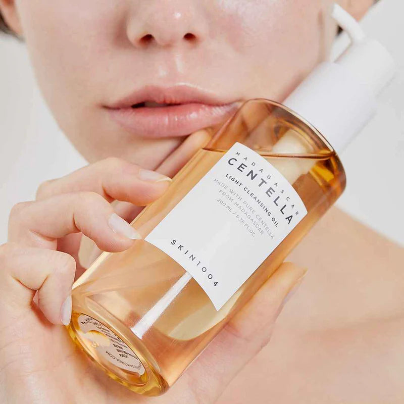 Madagascar Centella Light Cleansing Oil (200ml)
